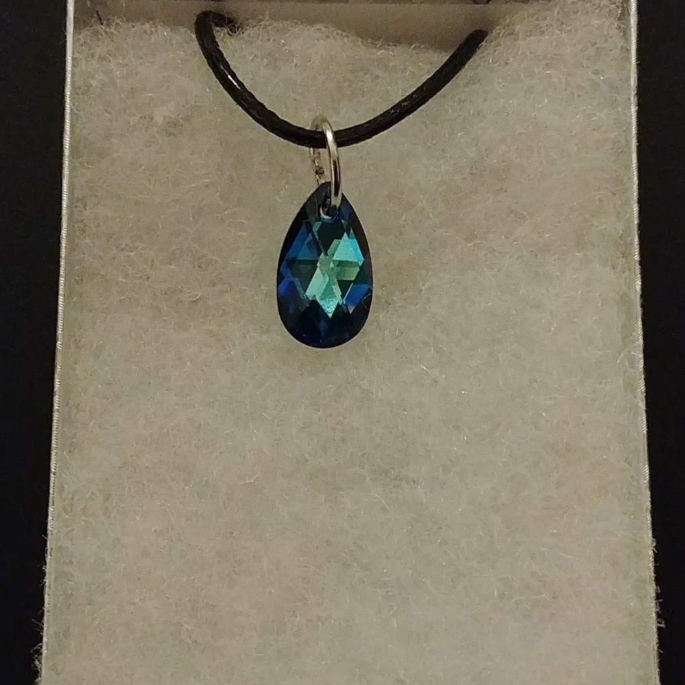 Neptune Blue Crystal Teardrop Necklace - Picture 2 of 8